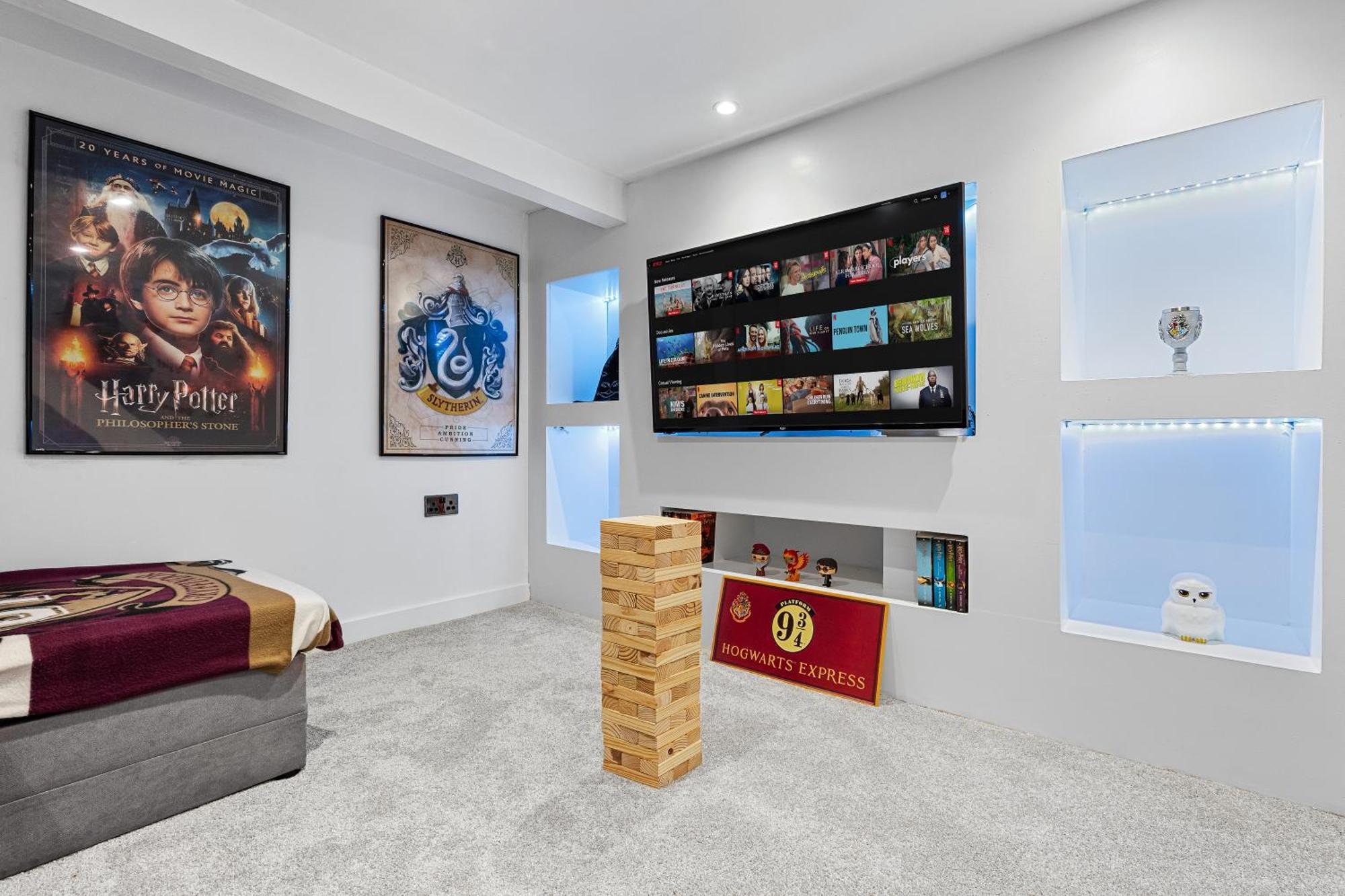 The Hogwarts Retreat - Cinema Room - Special May Offer - 25Th - 31St วัตฟอร์ด ภายนอก รูปภาพ